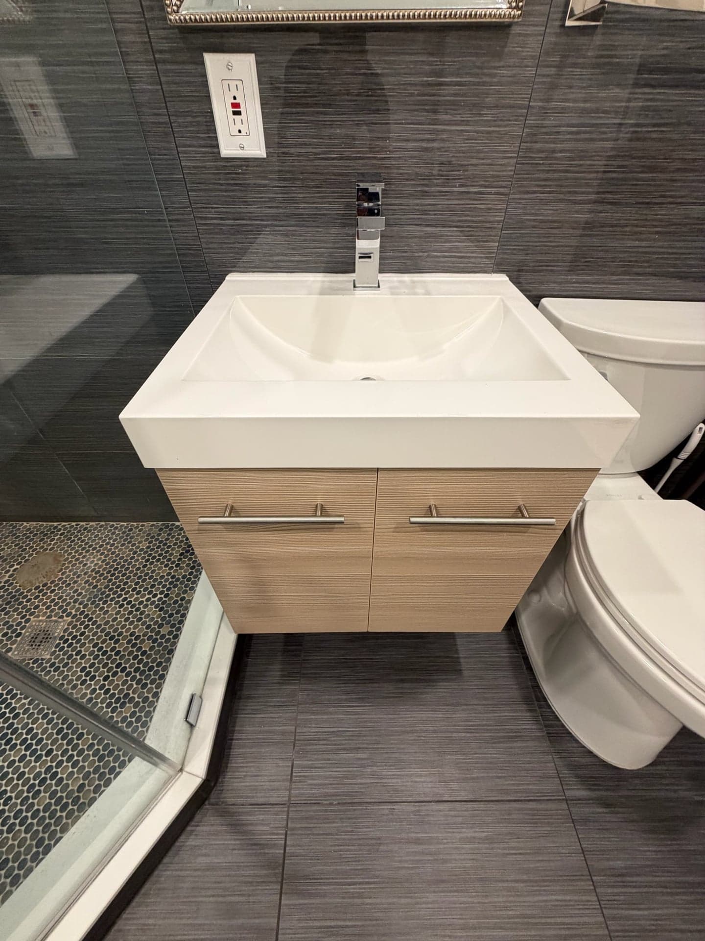 Floating Wall-Mount Vanity 27.5" x 21.5" w/ Integrated Sink & Chrome Faucet