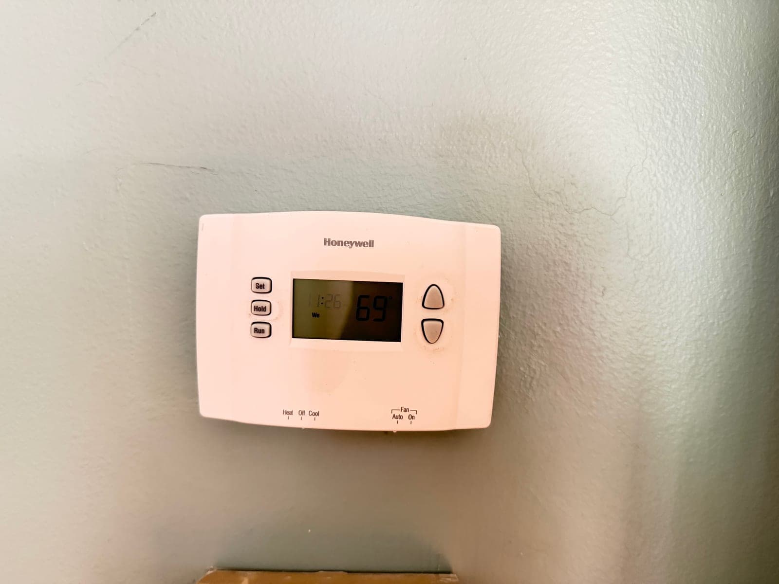 Honeywell RTH2300B 5-2 Day Programmable Thermostat