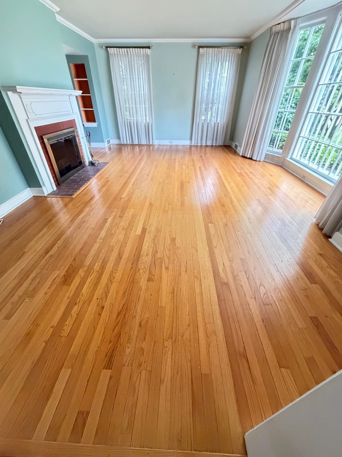 1,200 SQ FT 2.08 per sq ft Solid Oak Hardwood Flooring – Whole House Salvage
