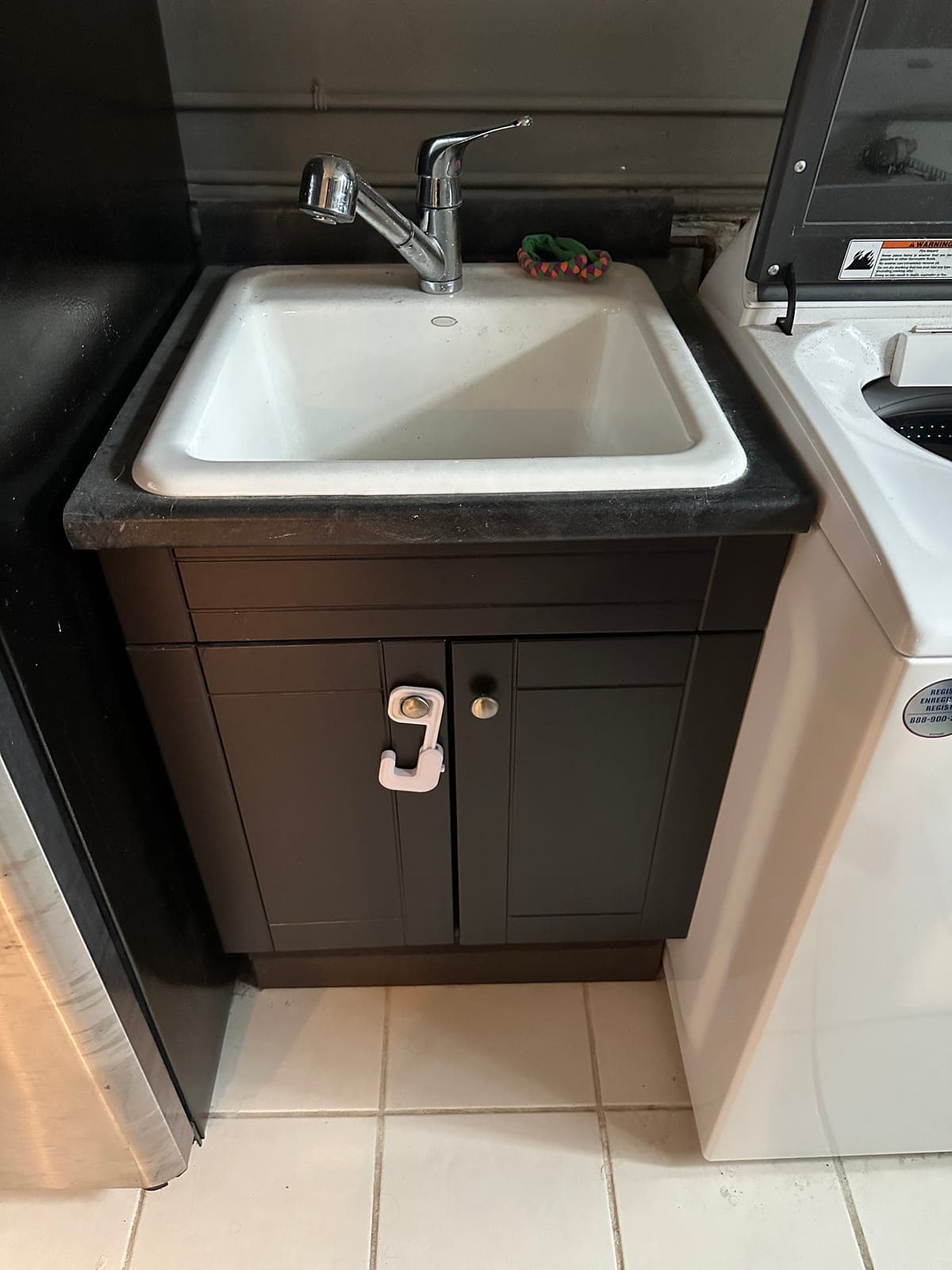 Laundry Utility Sink with Storage Cabinet & Pull-Out Faucet