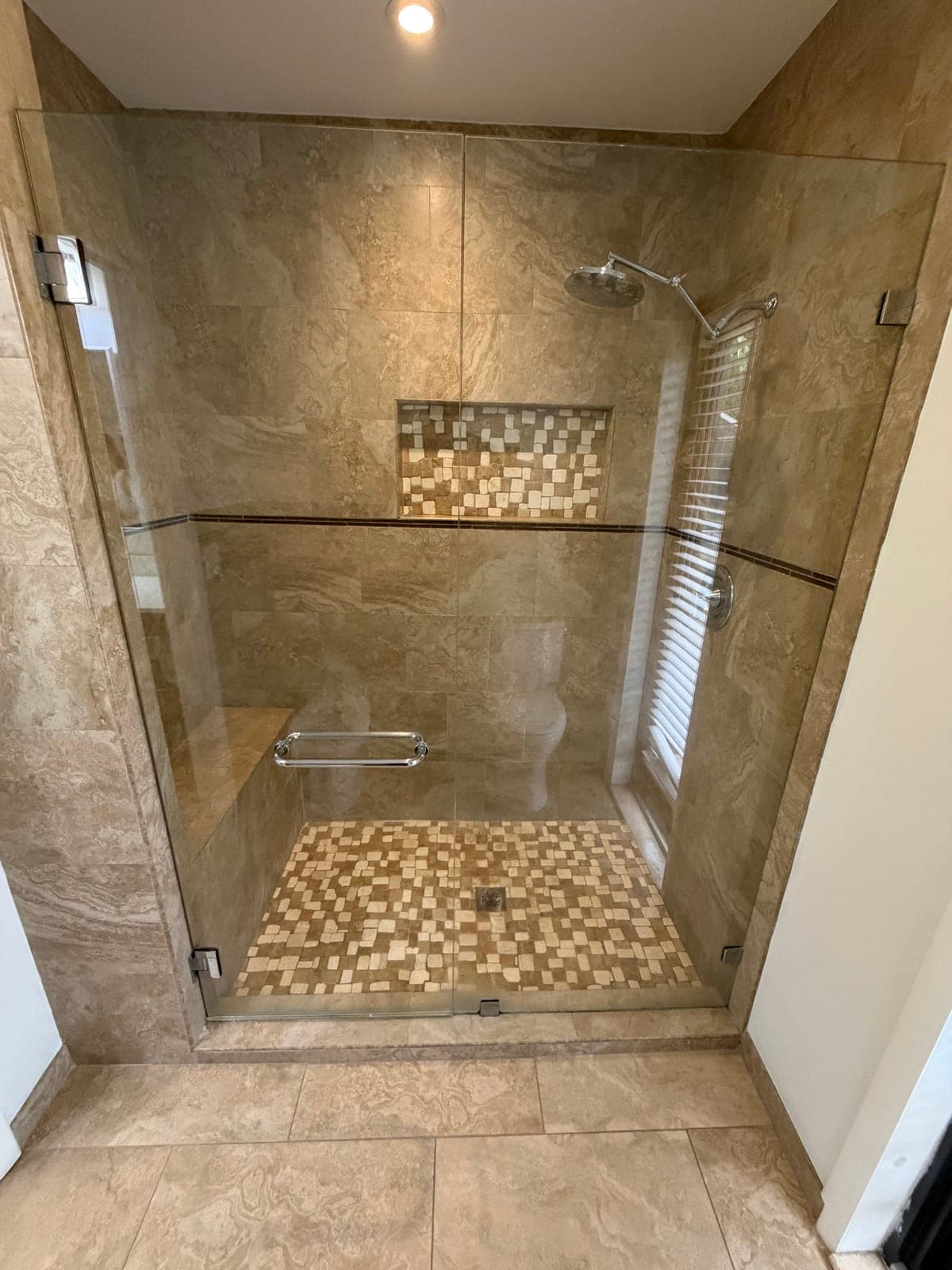 Frameless Glass Shower Enclosure / Shower Door System